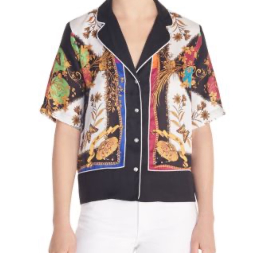 Sandro Maxence printed Lapeled shirt sz 1
USA size S